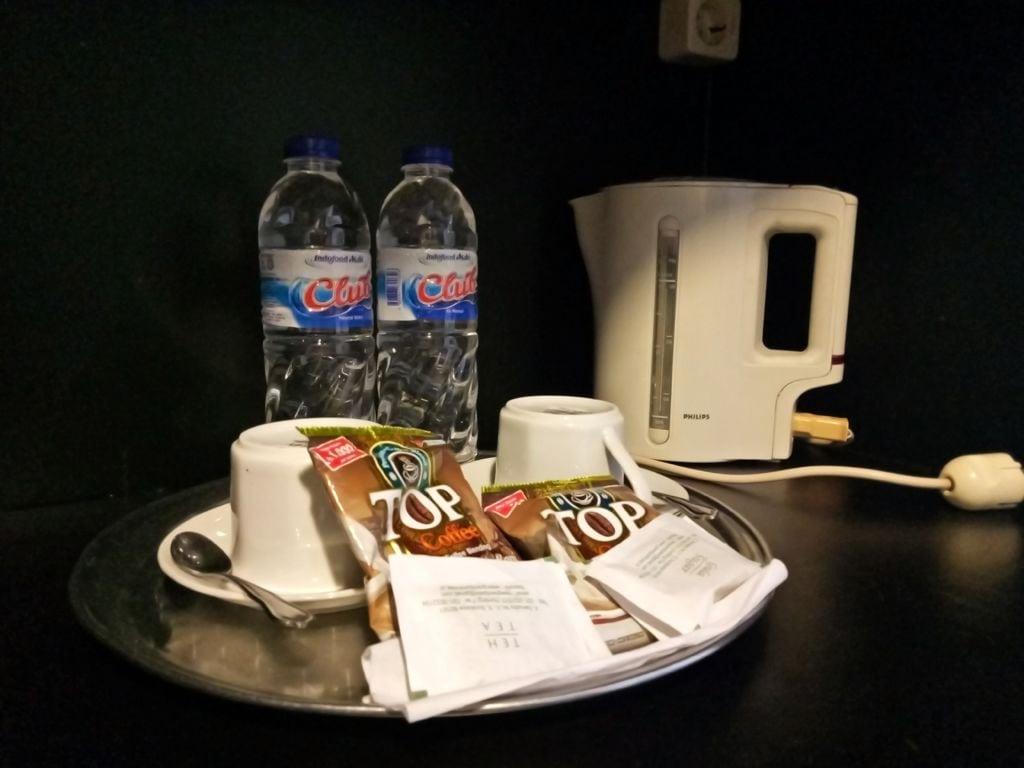 New Grand Park Hotel Surabaya Esterno foto