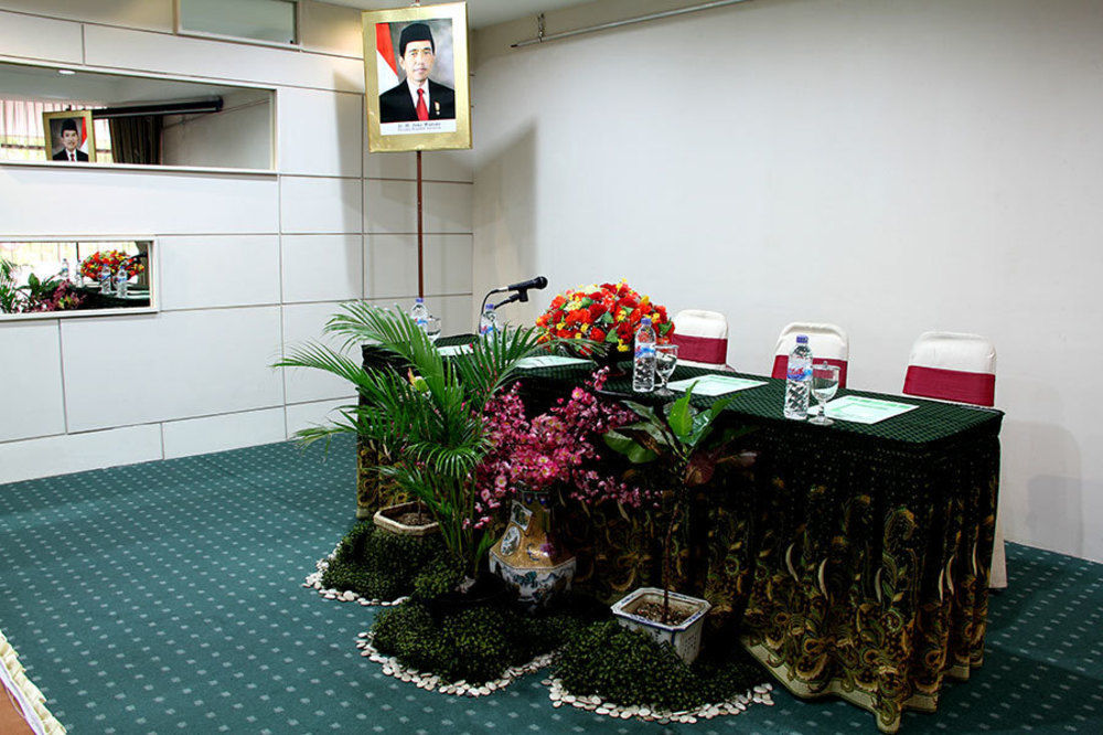 New Grand Park Hotel Surabaya Esterno foto